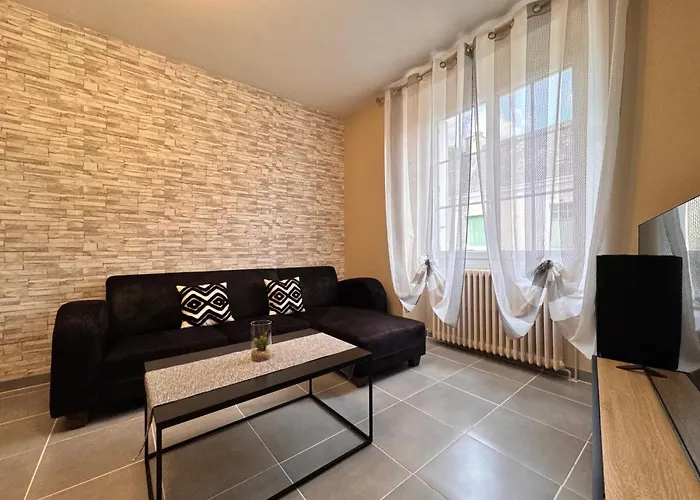 Le Havre Polin - 15 Minutes Du Circuit - 5p * Parigné-le-Pôlin